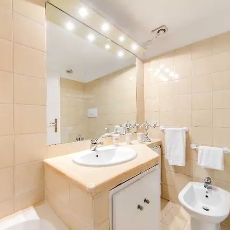 Spanish Steps Relais Ξενοδοχείο 5*